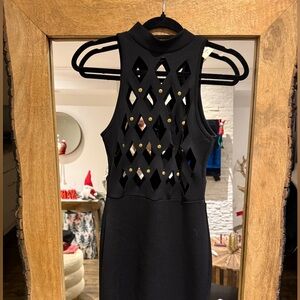 Chic Black Backless Dress with Cut-Out Design